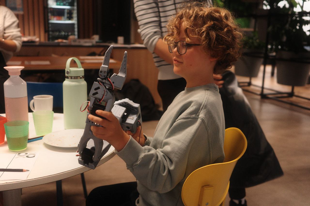 Kids AI Vibecoding Hackathon